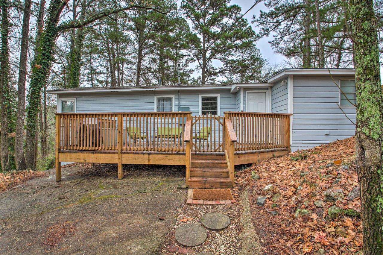 Centrally Located Hot Springs Home With Deck! Екстериор снимка