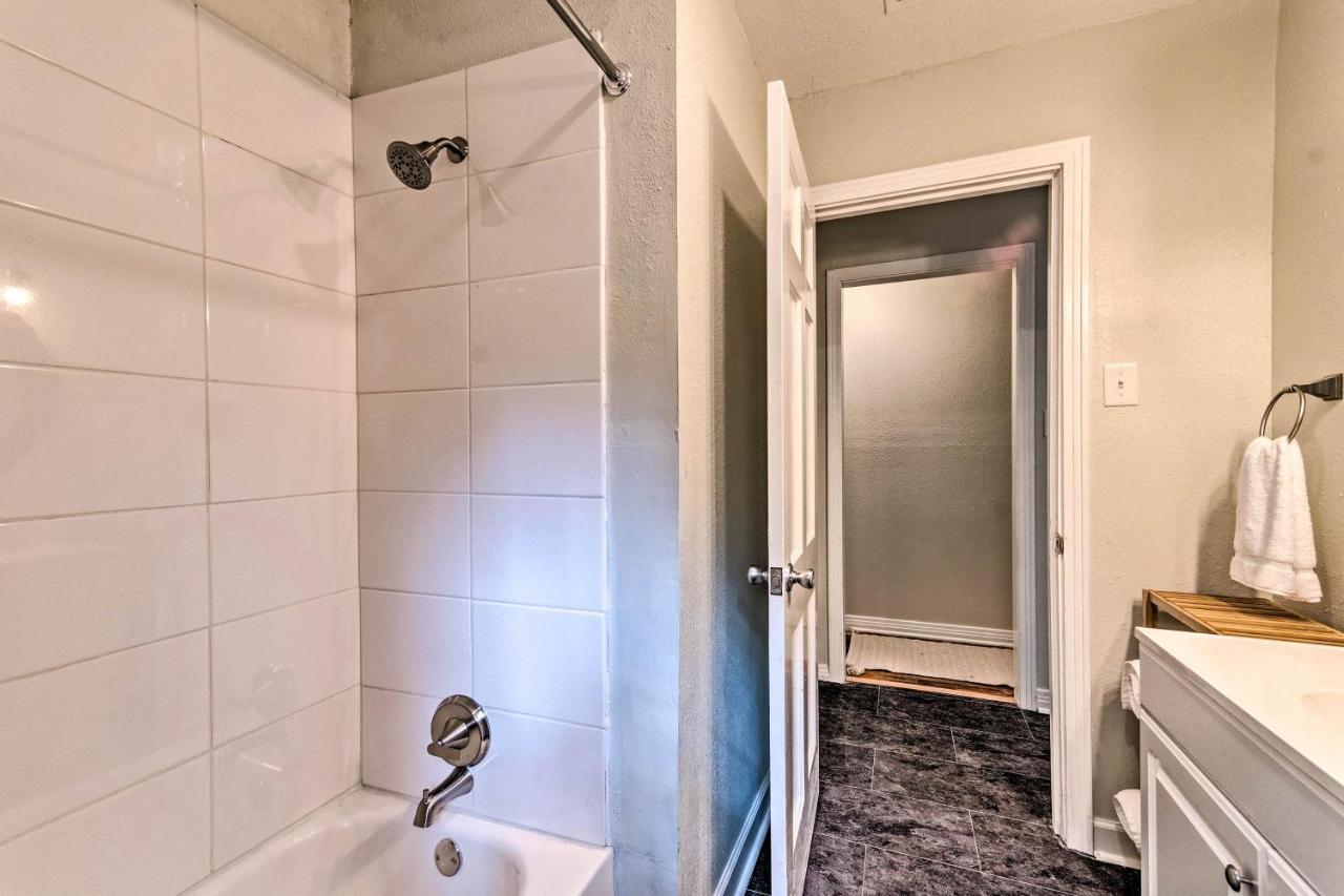 Centrally Located Hot Springs Home With Deck! Екстериор снимка