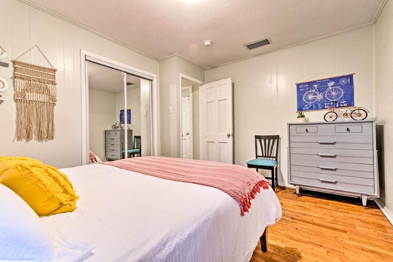 Centrally Located Hot Springs Home With Deck! Екстериор снимка